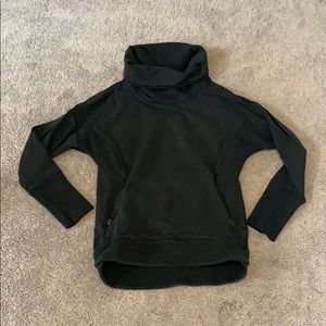 lululemon sweatshirt